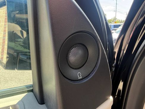 Used 2019 Lincoln Navigator Reserve w/ Cargo Package AWD/4WD image 25