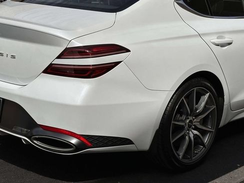 Used 2025 Genesis G70 2.5T RWD image 11