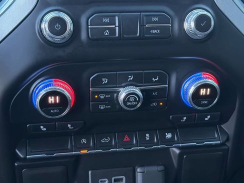 Used 2021 GMC Sierra 1500 Elevation image 19