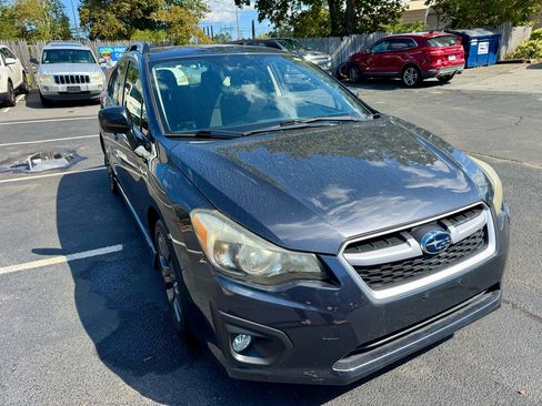 Used 2013 Subaru Impreza 2.0i Sport Premium image 3