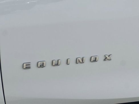 Used 2023 Chevrolet Equinox LT image 31