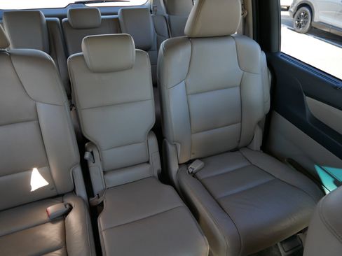 Used 2011 Honda Odyssey EX-L image 14