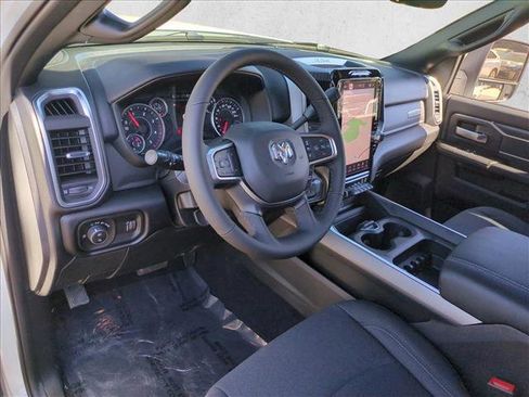 New 2026 RAM 2500 Big Horn AWD/4WD image 3