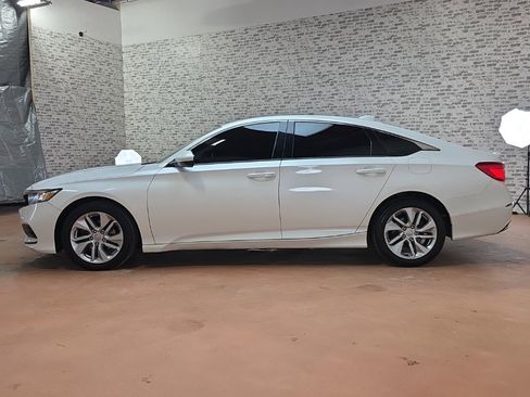Used 2020 Honda Accord LX image 5