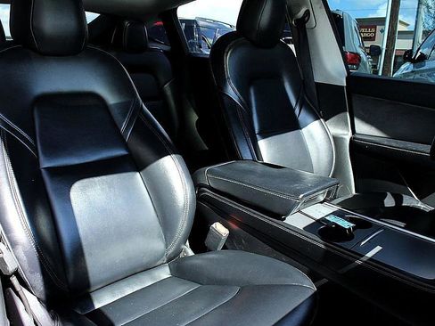 Used 2021 Tesla Model Y 2WD image 21