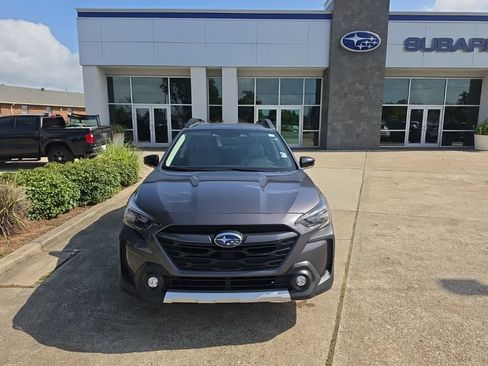 Used 2023 Subaru Outback Limited AWD/4WD image 3