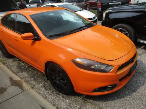 Used 2013 Dodge Dart SXT w/ SXT Special Edition Group FWD image 3