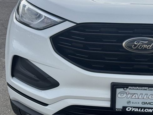 Used 2022 Ford Edge SE w/ Black Appearance Package image 6
