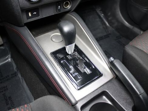 Used 2018 Mitsubishi Outlander Sport ES image 14