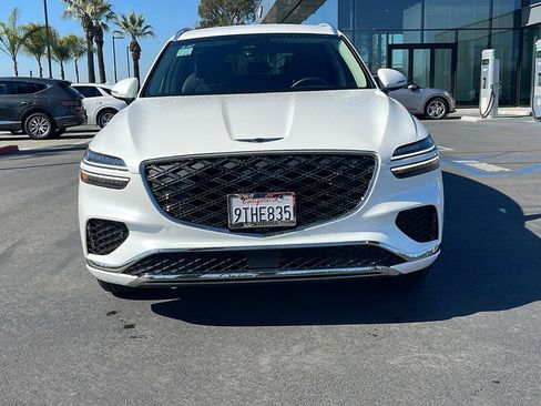 Used 2026 Genesis GV70 2.5T image 3
