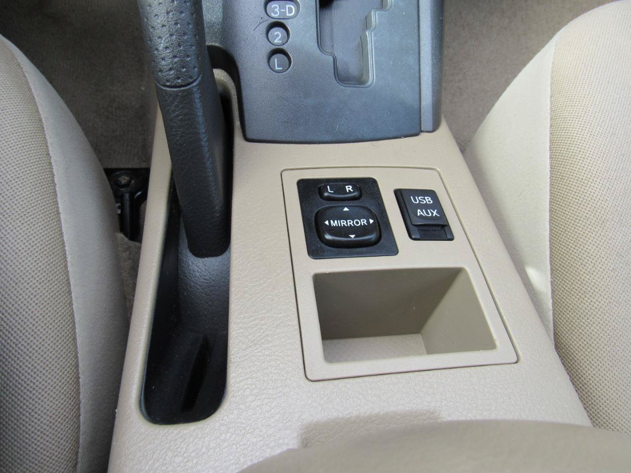 Used 2012 Toyota RAV4 4WD w/ Value Pkg image 22