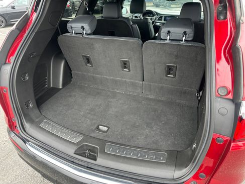 Used 2024 Buick Enclave Premium image 26