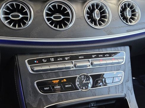 Used 2018 Mercedes-Benz E 400 Coupe image 31