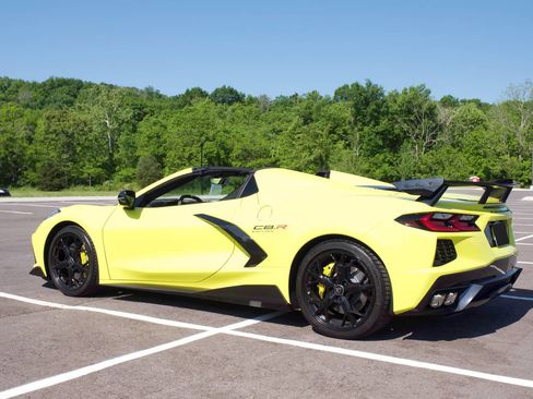 Used 2022 Chevrolet Corvette Stingray Premium Conv RWD image 32