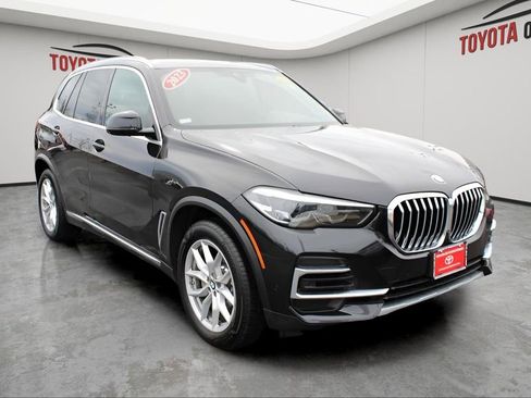 Used 2023 BMW X5 xDrive40i w/ Premium Package AWD/4WD image 6