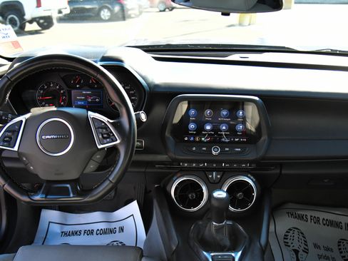 Used 2023 Chevrolet Camaro LT w/ RS Package image 32