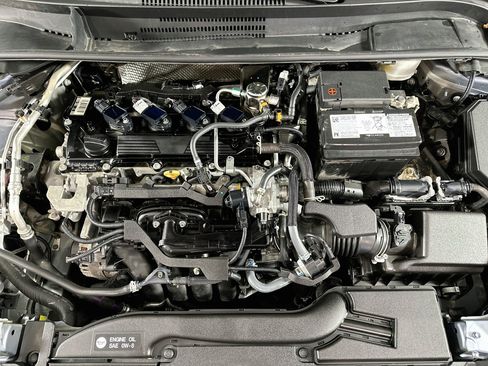 Used 2025 Toyota Corolla LE FWD image 30