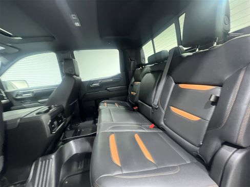 Used 2023 GMC Sierra 1500 AT4 w/ AT4 Premium Package image 23