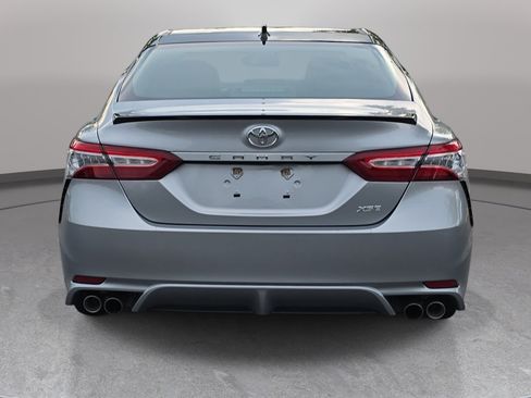 Used 2020 Toyota Camry XSE FWD image 6
