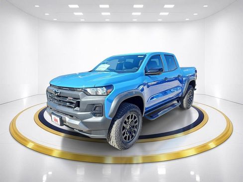 New 2026 Chevrolet Colorado Trail Boss AWD/4WD image 1