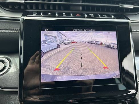 Used 2023 Jeep Grand Cherokee L Laredo AWD/4WD image 12