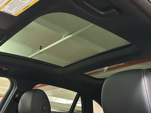 Used 2022 Mercedes-Benz GLC 300 4MATIC image 26