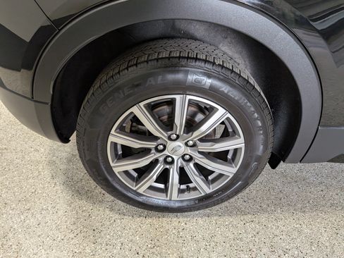 Used 2019 Cadillac XT4 Sport w/ Cold Weather Package AWD/4WD image 11