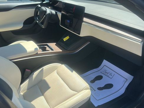 Used 2023 Tesla Model S Standard Range AWD/4WD image 9