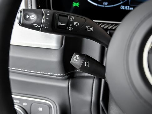 Used 2025 Mercedes-Benz G 63 AMG 4MATIC image 26