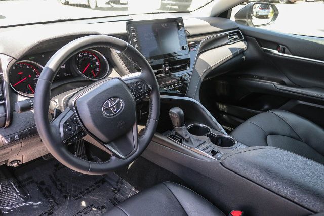 Used 2021 Toyota Camry XSE w/ Carpet Mat Package (TMS) FWD image 28