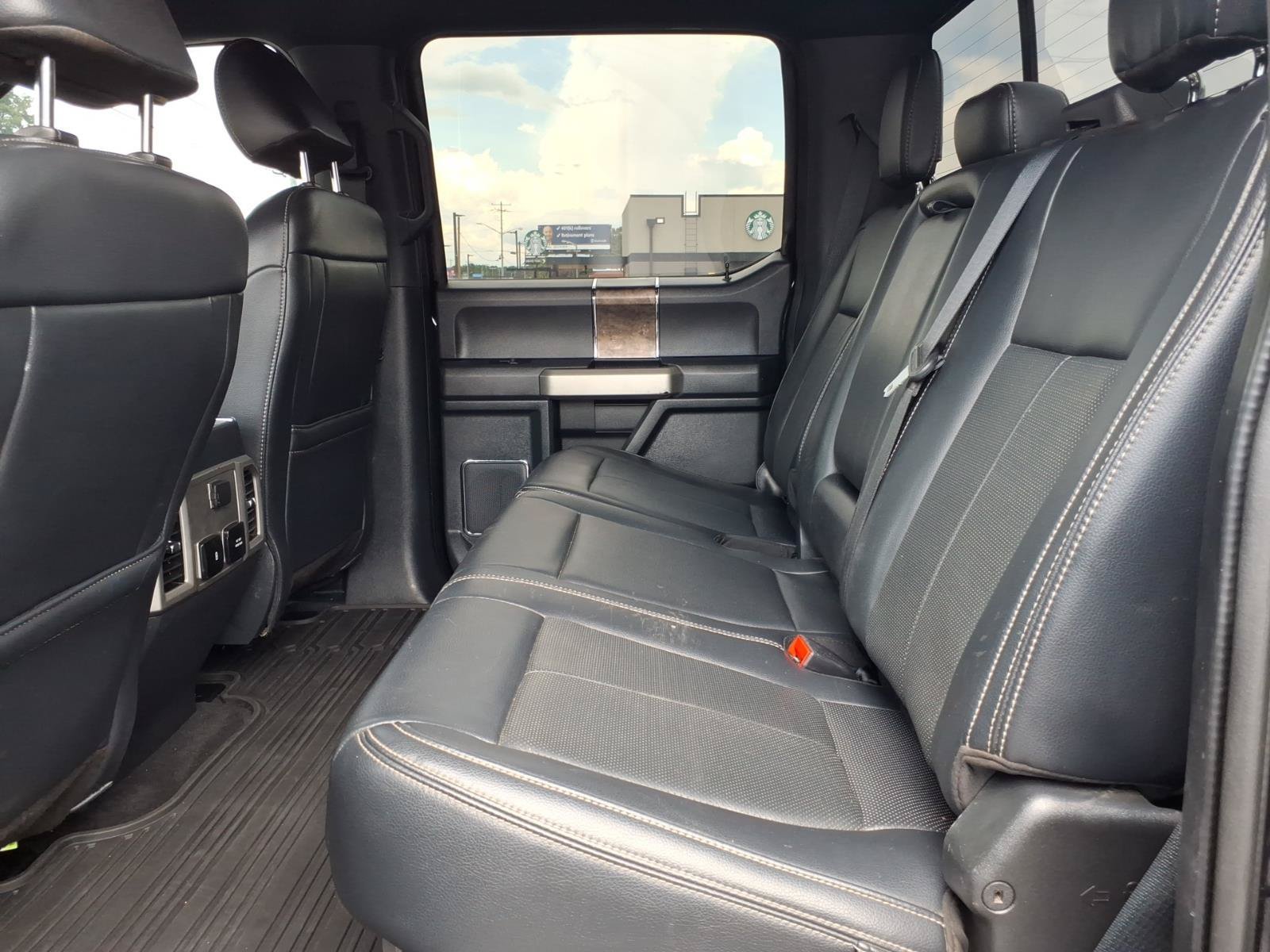 Used 2022 Ford F250 Lariat w/ Lariat Ultimate Package AWD/4WD image 13