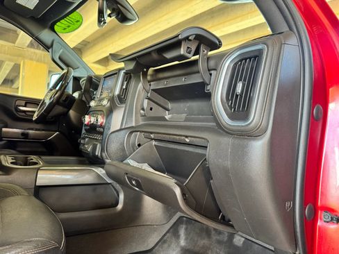 Used 2022 GMC Sierra 2500 AT4 w/ AT4 Premium Plus Package AWD/4WD image 31