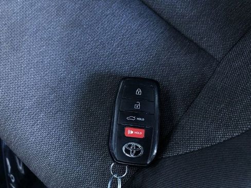 Certified 2025 Toyota Camry LE image 32