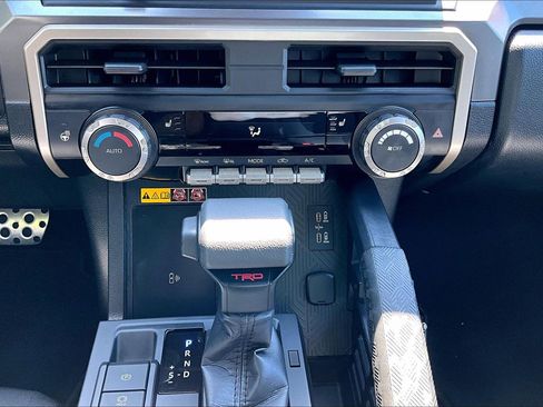 Used 2024 Toyota Tacoma TRD Sport w/ TRD Sport Upgrade Package AWD/4WD image 24
