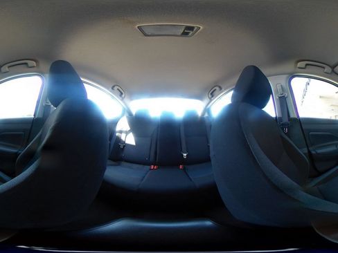 Used 2025 Nissan Versa SV FWD image 41