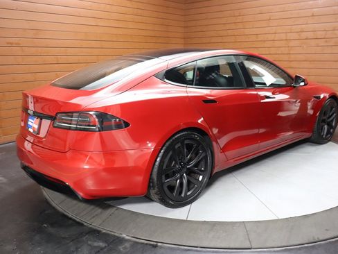 Used 2022 Tesla Model S AWD image 18