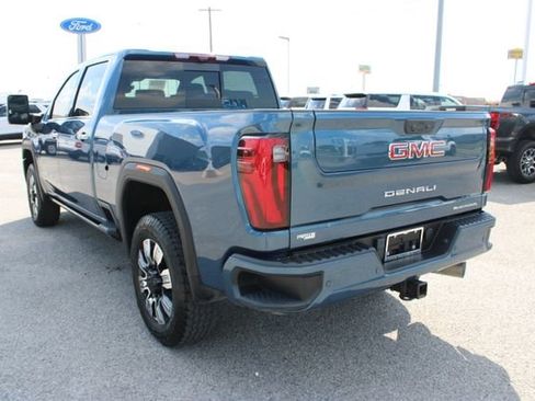 Used 2024 GMC Sierra 2500 Denali w/ Denali Reserve Package AWD/4WD image 9