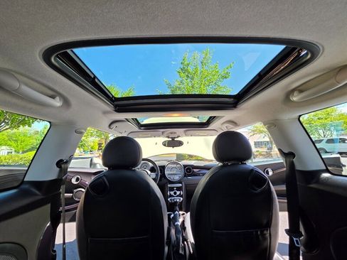 Used 2008 MINI Cooper Hardtop w/ Premium Pkg FWD image 39