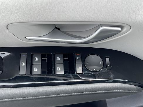 New 2025 Hyundai Tucson Limited image 14