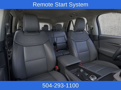 New 2026 Ford Explorer Active RWD image 12