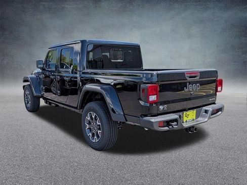 New 2026 Jeep Gladiator Sport AWD/4WD image 7