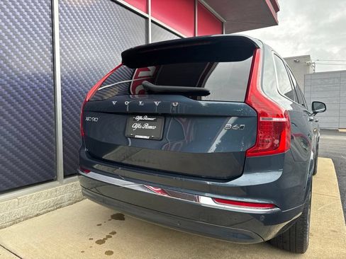 Used 2023 Volvo XC90 B6 Plus AWD/4WD image 7