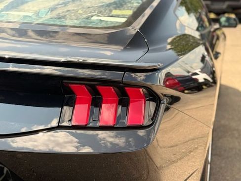 Used 2025 Ford Mustang GT Premium RWD image 42