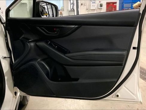 Used 2020 Subaru Crosstrek 2.0i Premium image 24