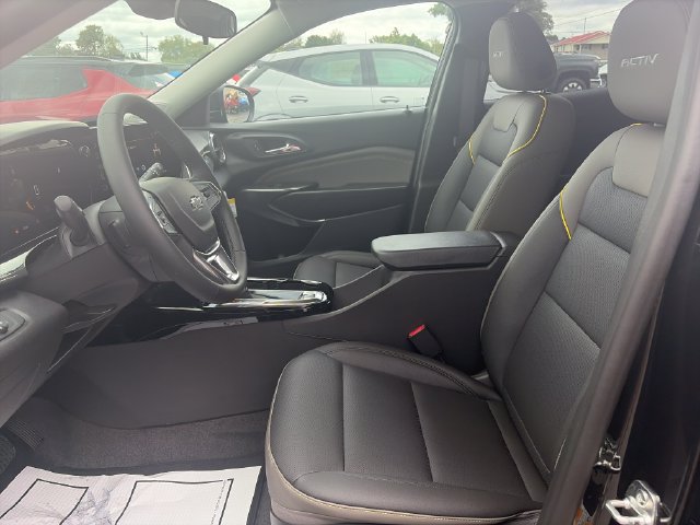 New 2026 Chevrolet Trax ACTIV w/ Driver Confidence Package FWD image 17