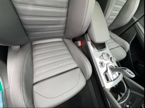 New 2026 Alfa Romeo Stelvio Sprint w/ Convenience Package AWD/4WD image 34