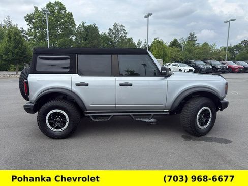 Used 2023 Ford Bronco Badlands w/ Sasquatch Package AWD/4WD image 8