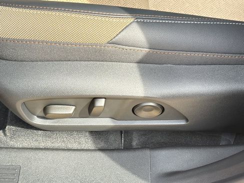 New 2027 Chevrolet Equinox ACTIV FWD image 15