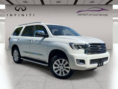 Used 2020 Toyota Sequoia Platinum AWD/4WD image 1