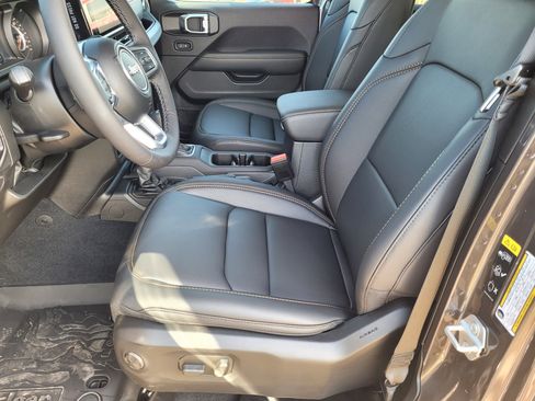 New 2025 Jeep Wrangler Sahara image 8